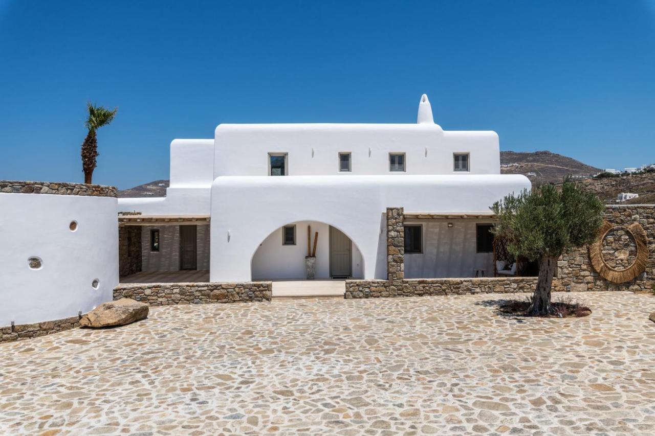 Mykonos Ag Villas In Ftelia Beach 외부 사진